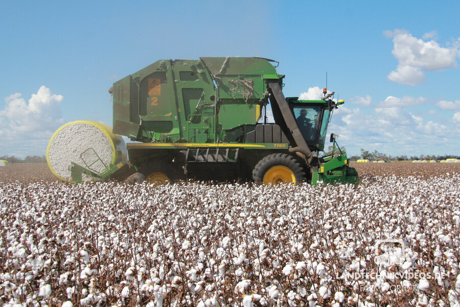 Cotton Harvester_05.jpg
